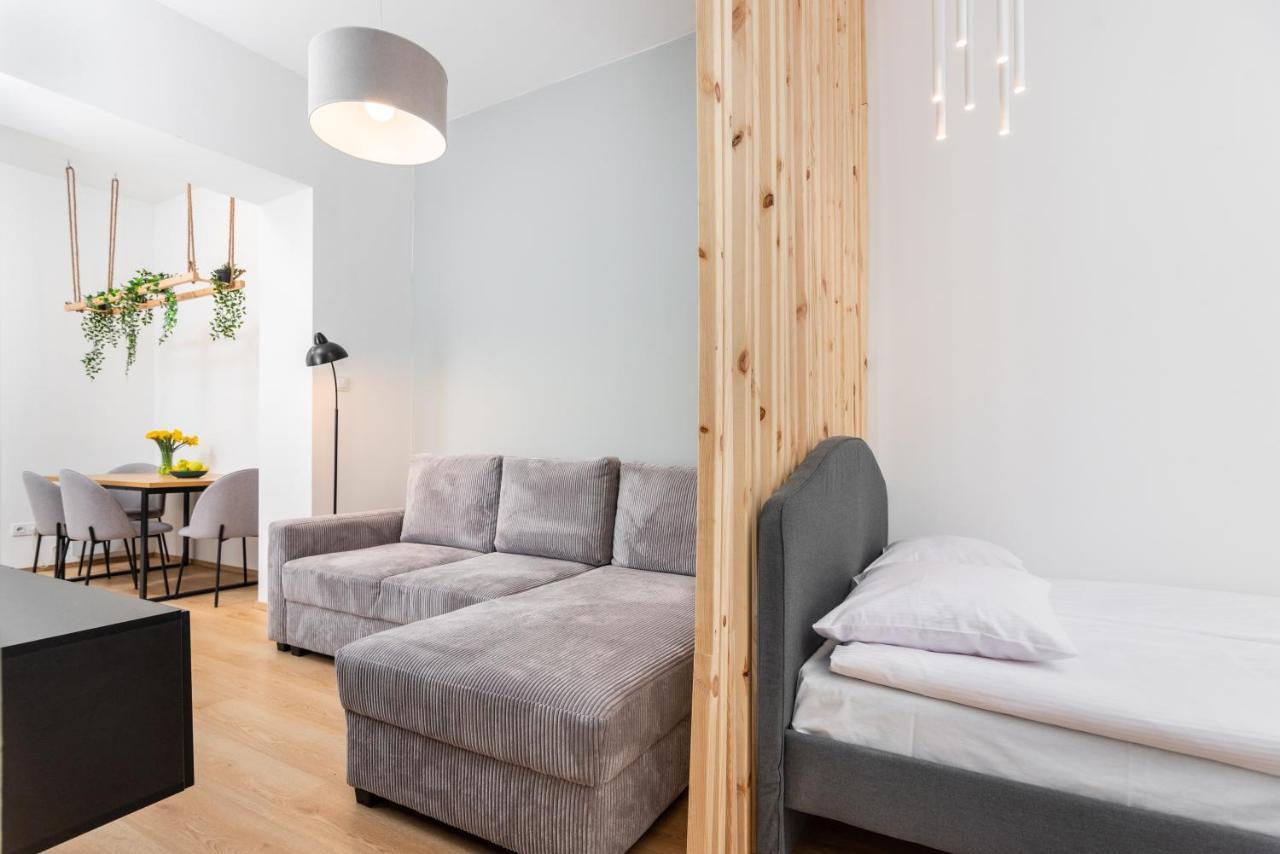 Modern Centrally Located Apartments - By Upstairs Cracovia Exterior foto
